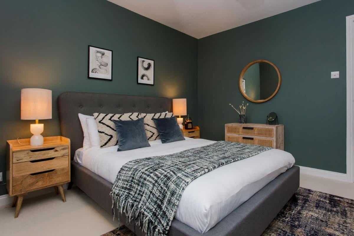 The Sparkford Gardens - Lovely 2bdr With Balcony Londres