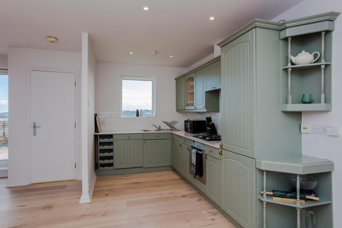 Apartamento The Sparkford Gardens - Lovely 2bdr With Balcony